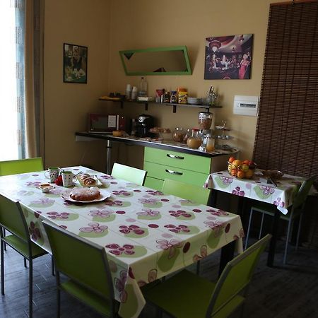 Le 3 B Bed & Breakfast Catania Ngoại thất bức ảnh